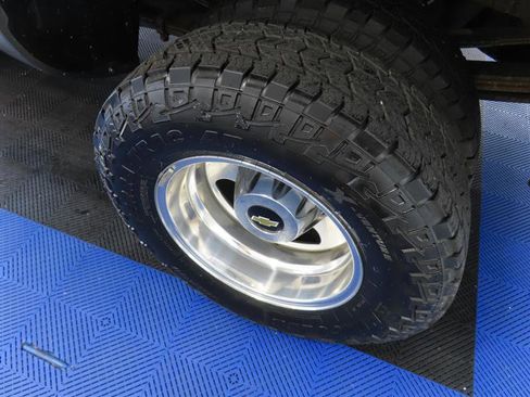 Used 2012 Chevrolet Silverado 3500 LTZ w/ LTZ Plus Package AWD/4WD image 8
