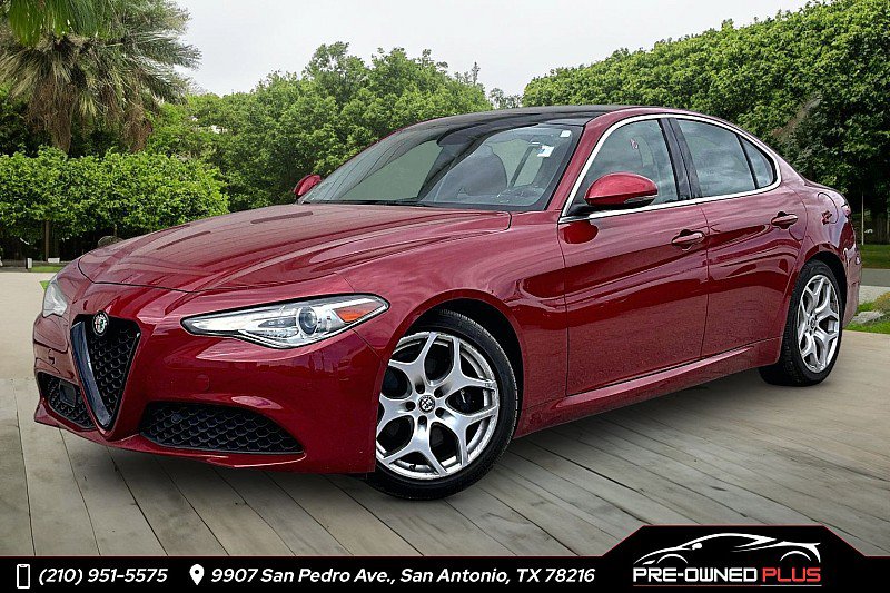 Used 2018 Alfa Romeo Giulia Ti w/ TI Leather Package RWD image 1