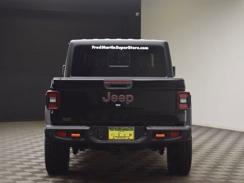New 2026 Jeep Gladiator Mojave w/ Steel Bumper Group image 12