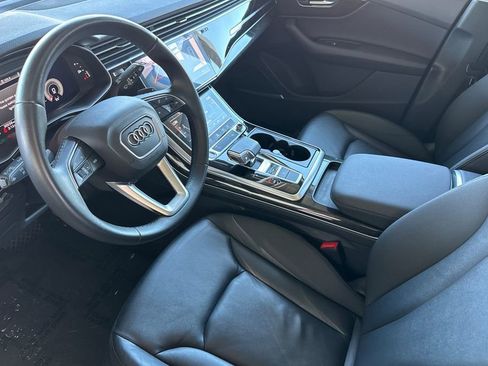 Used 2022 Audi Q7 3.0T Premium Plus w/ Premium Plus Package AWD/4WD image 9