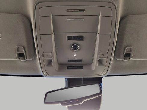 Used 2019 GMC Yukon XL Denali image 19