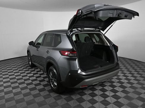 Used 2023 Nissan Rogue S AWD/4WD image 29