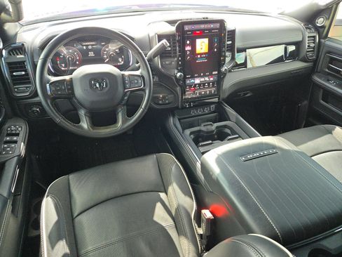 Used 2026 RAM 2500 Limited AWD/4WD image 15