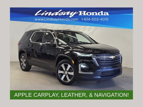Used 2023 Chevrolet Traverse LT w/ LT Premium Package FWD image 1