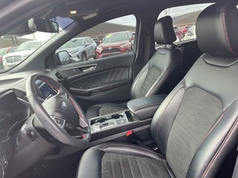 Used 2022 Ford Edge ST-Line image 10