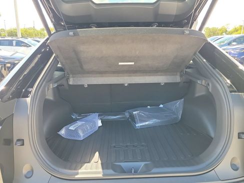 New 2026 Toyota C-HR AWD/4WD image 29