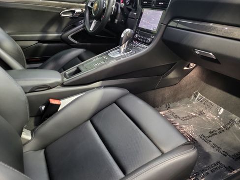 Certified 2019 Porsche 911 Turbo S AWD/4WD image 26