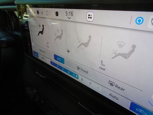 Certified 2024 Jeep Gladiator Mojave w/ Technology Group image 22