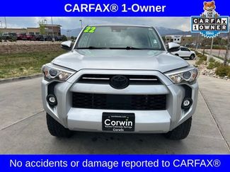 Used 2022 Toyota 4Runner SR5 Premium w/ Moonroof Package AWD/4WD video 2