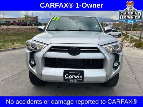 Used 2022 Toyota 4Runner SR5 Premium w/ Moonroof Package AWD/4WD image 2