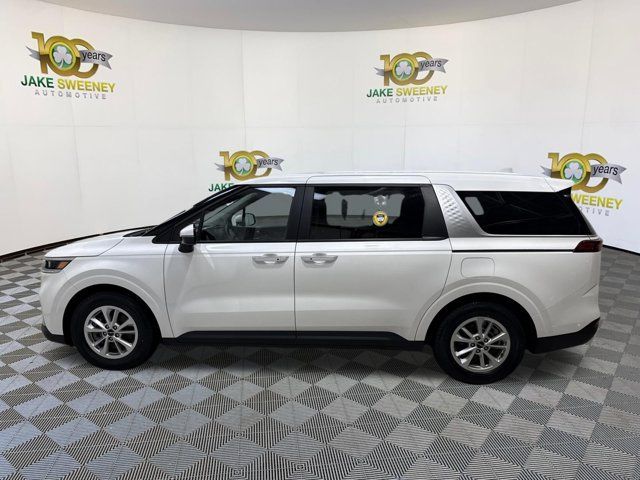 Certified 2023 Kia Carnival LX FWD image 6