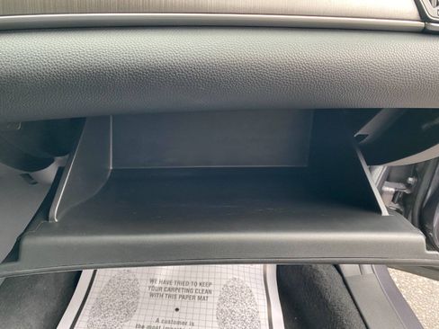 Used 2020 Honda Accord LX image 33