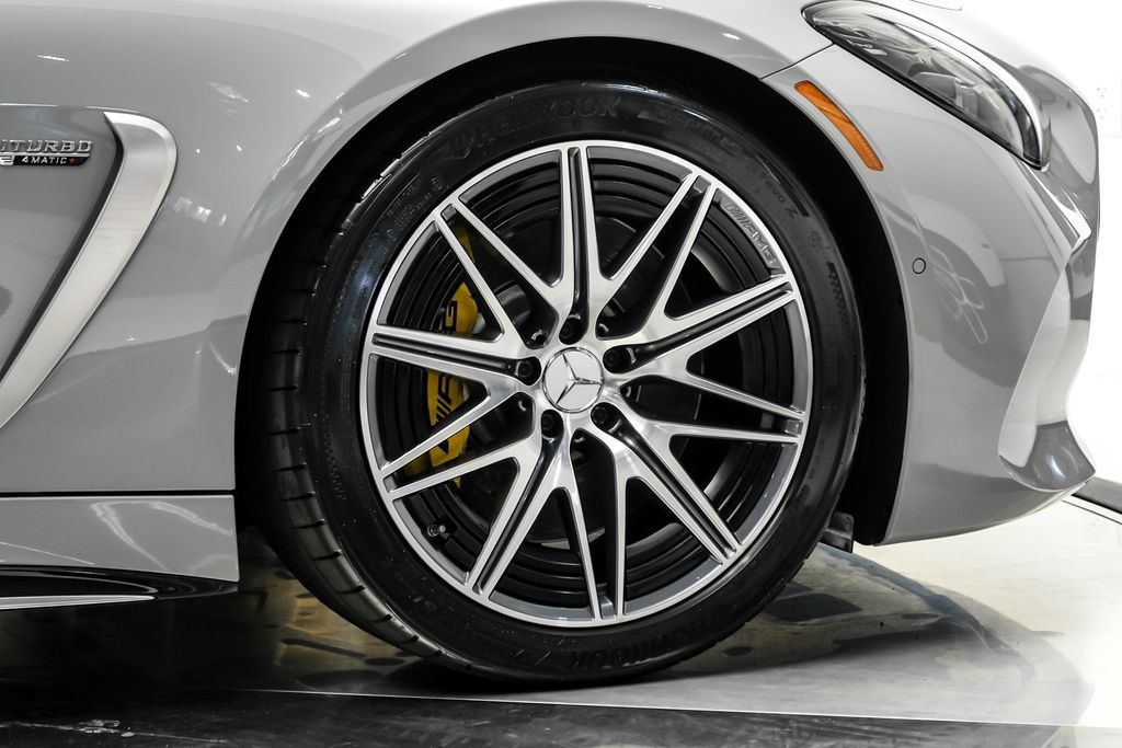 Used 2025 Mercedes-Benz AMG GT 63 image 55