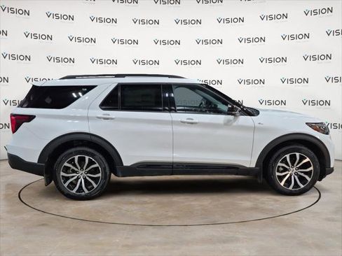 New 2025 Ford Explorer ST-Line image 6