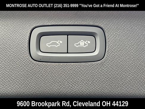 New 2026 Volvo XC90 B6 Plus w/ Protection Package Premier image 36