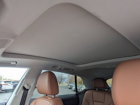 Used 2022 Audi Q8 Premium Plus w/ Premium Plus Package image 25