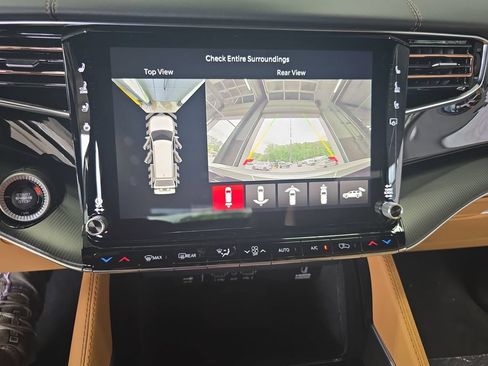 New 2026 Jeep Grand Wagoneer Summit AWD/4WD image 25