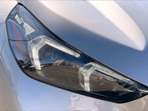 Used 2025 BMW X1 M35i w/ Shadowloine Package image 29