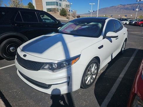 Used 2016 Kia Optima EX w/ Premium Package image 1