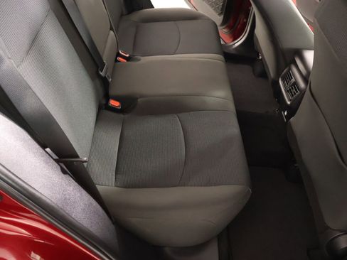 Used 2022 Toyota RAV4 LE FWD image 13