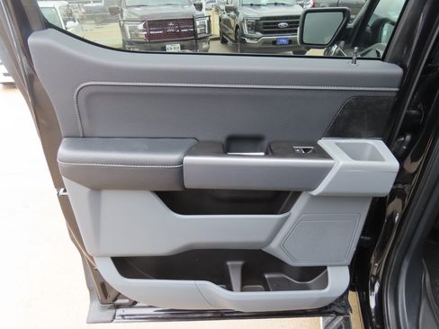Used 2021 Ford F150 XLT w/ Equipment Group 302A High AWD/4WD image 19