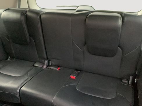 Used 2020 Nissan Armada SL w/ Premium Package image 21