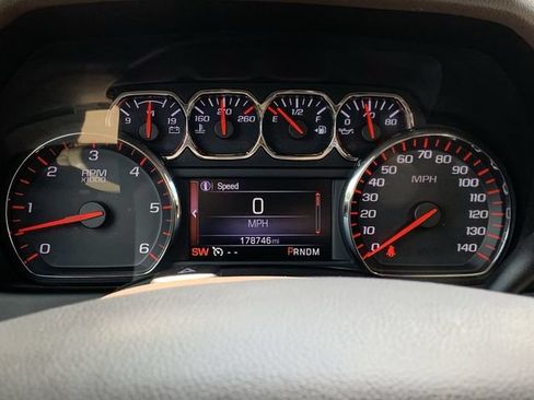Used 2016 GMC Yukon XL SLT w/ Premium Edition AWD/4WD image 20