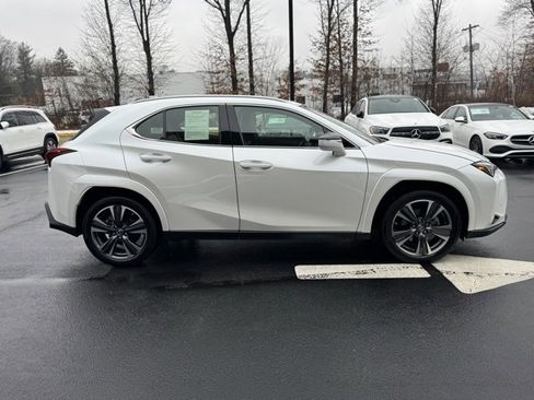 Used 2024 Lexus UX 250h AWD w/ Premium Package image 2