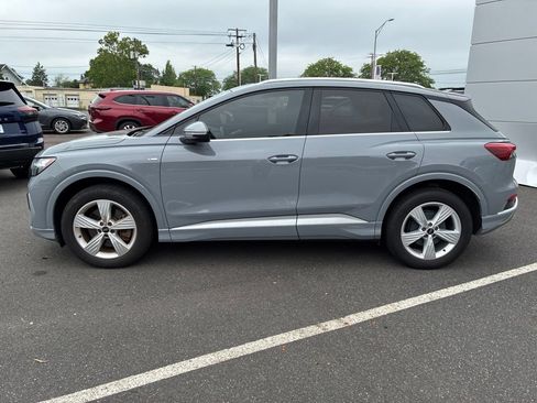 Used 2023 Audi Q4 e-tron Premium AWD/4WD image 2