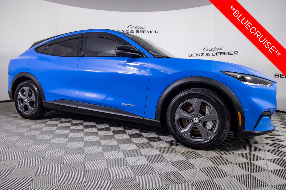 Used 2023 Ford Mustang Mach-E Select RWD image 2