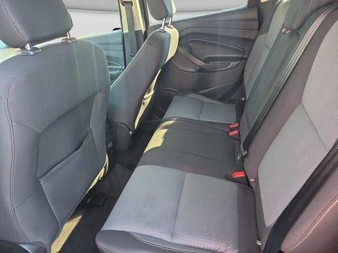 Used 2018 Ford Escape SE w/ SE Sync 3 Package FWD image 33