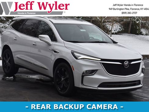 Used 2024 Buick Enclave Essence w/ Experience Buick Package image 1