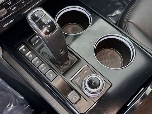 Used 2022 Maserati Quattroporte Modena image 18