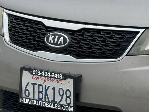 Used 2012 Kia Forte EX image 8