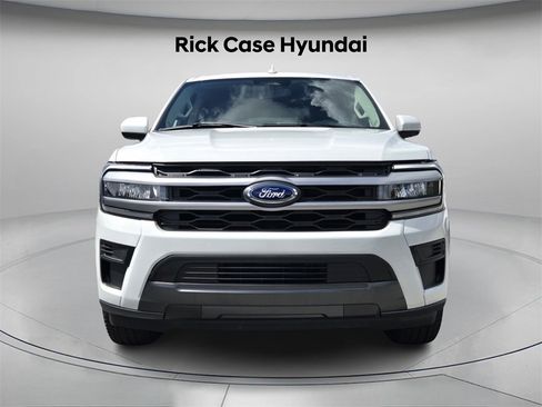 Used 2024 Ford Expedition Max XLT image 5