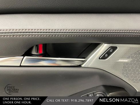 New 2026 MAZDA MAZDA3 2.5 S Hatchback w/ Premium Pkg image 21