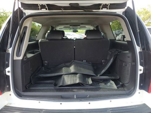 Used 2010 GMC Yukon XL SLT AWD/4WD image 29