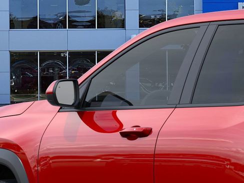 New 2026 Chevrolet Equinox LT w/ Convenience Package II image 12