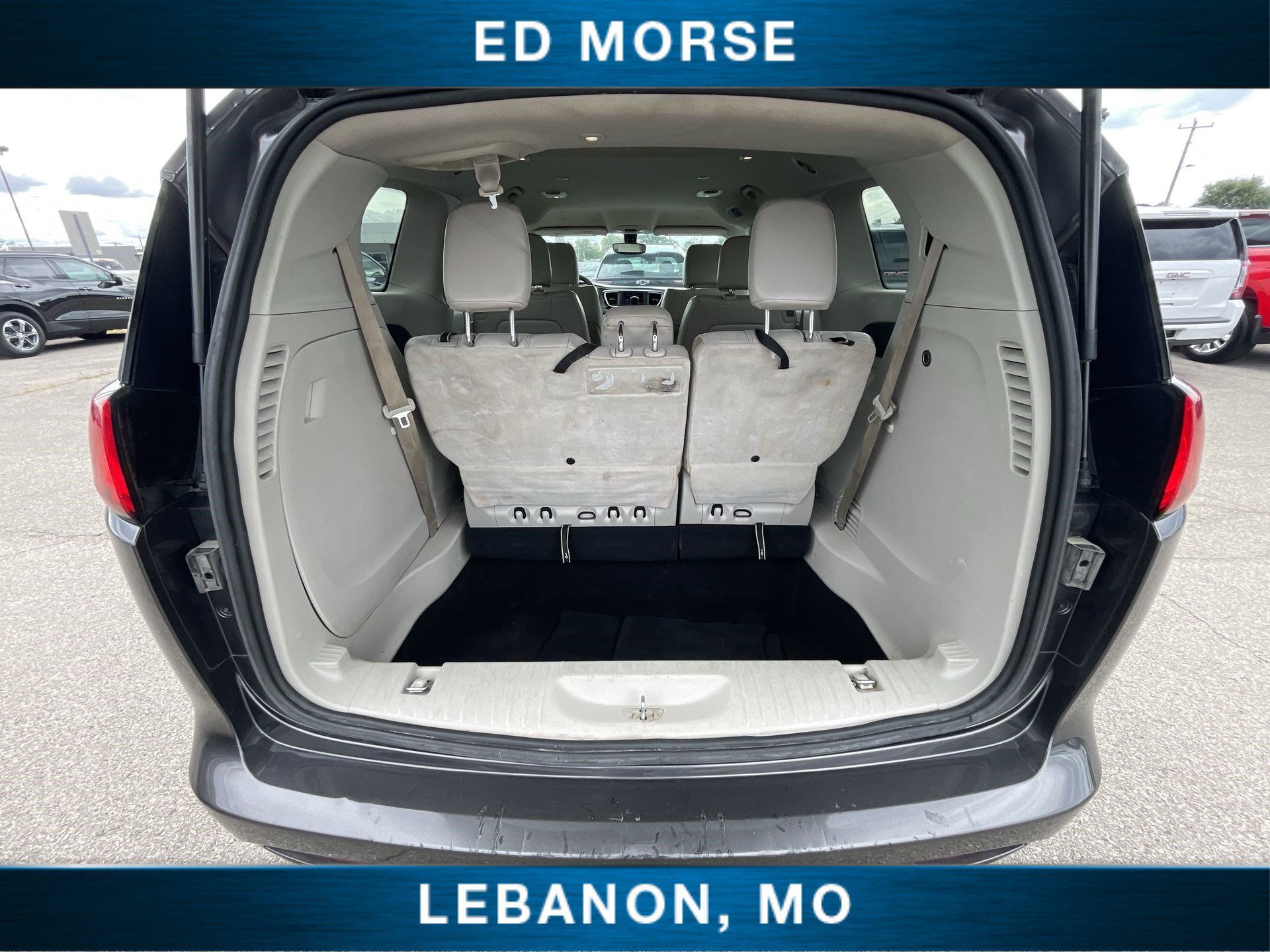 Used 2021 Chrysler Voyager Lxi FWD image 23