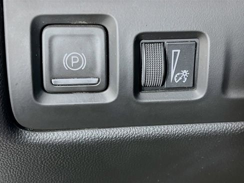 Used 2020 Cadillac XT4 Sport w/ Driver Awareness Package AWD/4WD image 13