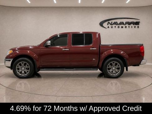 Used 2017 Nissan Frontier SL w/ Moonroof Package RWD image 4