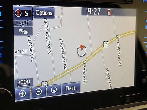 Used 2018 Toyota Tacoma TRD Off-Road image 5