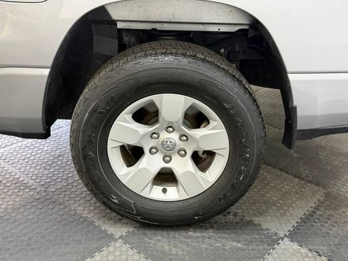 Used 2023 RAM 1500 Big Horn AWD/4WD image 16