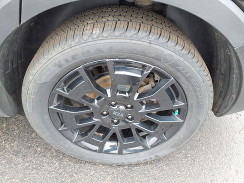 Used 2021 Kia Telluride EX w/ EX Premium Package AWD/4WD image 21