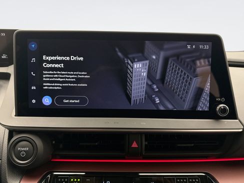 Used 2024 Toyota Prius Prime Premium w/ Advanced Technology Package image 15