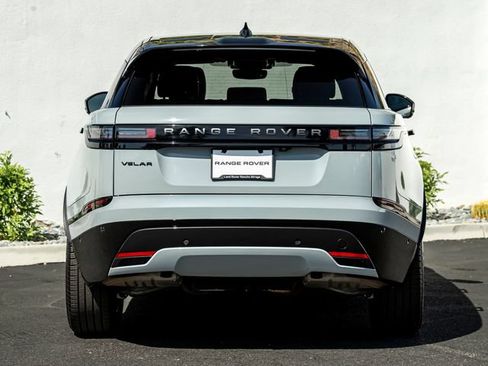 Used 2026 Land Rover Range Rover Velar Dynamic SE AWD/4WD image 8