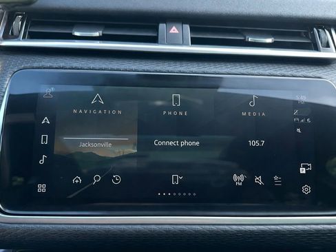 Used 2023 Land Rover Range Rover Velar R-Dynamic S AWD/4WD image 19