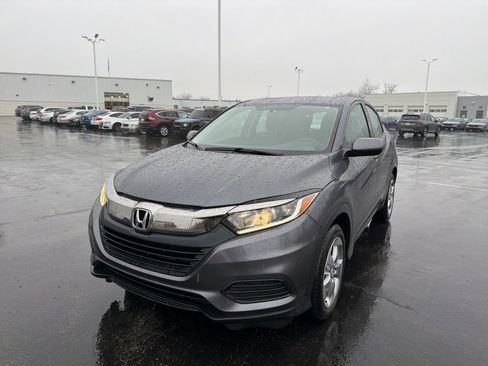 Used 2022 Honda HR-V LX image 2