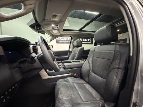 Used 2024 Toyota Tundra Limited AWD/4WD image 23