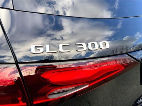 Certified 2024 Mercedes-Benz GLC 300 4MATIC image 8